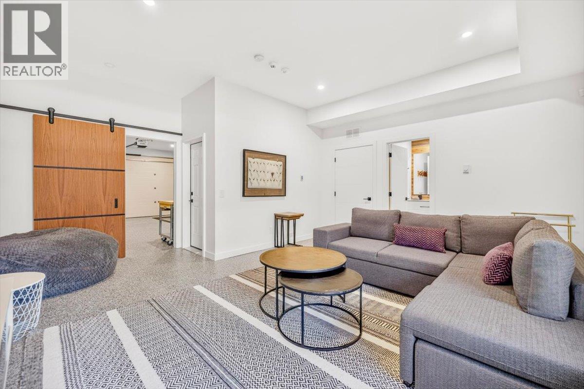 700 Riverside Way Unit# 205