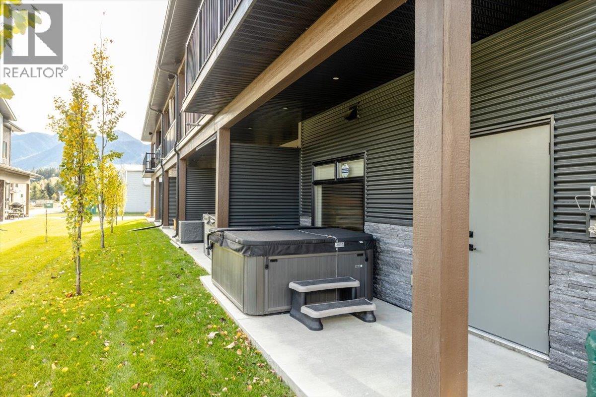 700 Riverside Way Unit# 205