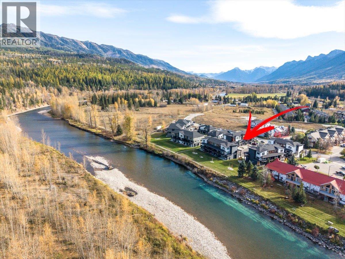 700 Riverside Way Unit# 205