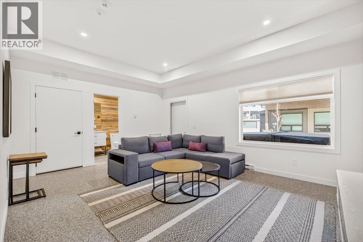 700 Riverside Way Unit# 205