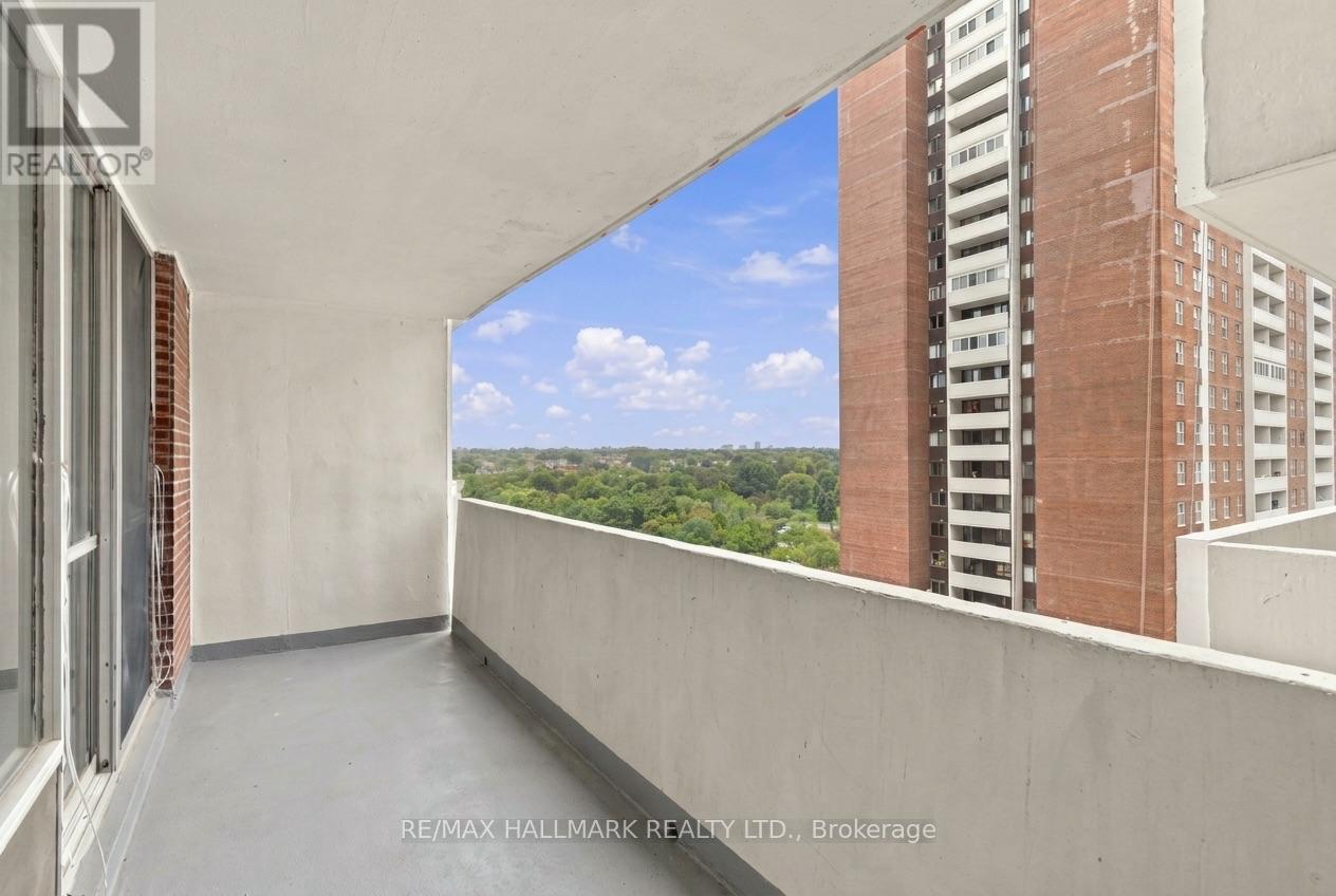 1419 - 1 Massey Square, Toronto, Ontario  M4C 5L4 - Photo 12 - E14126408