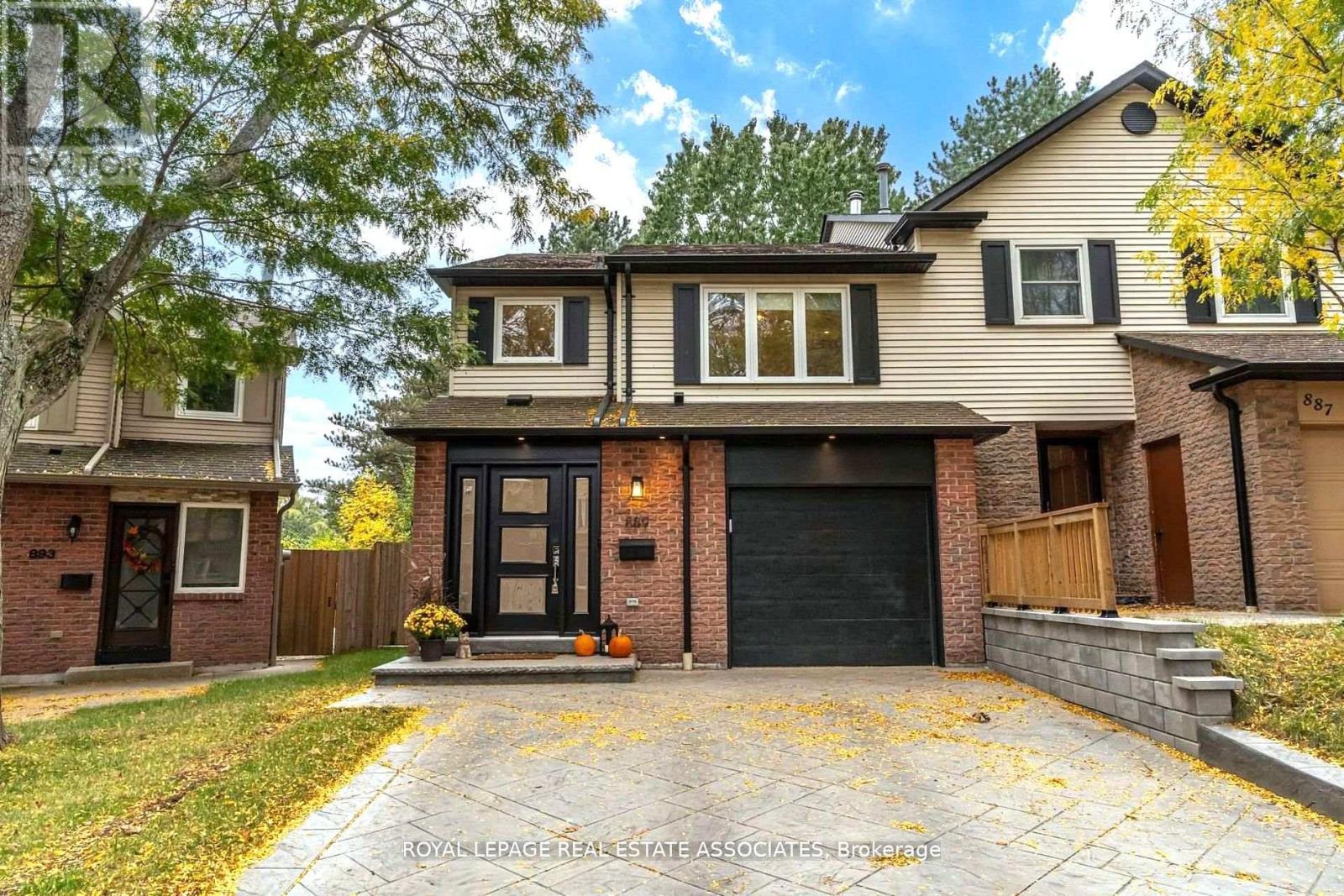 889 SWEETWATER CRESCENT, Mississauga, Ontario