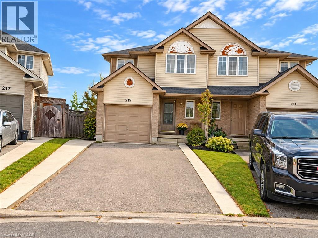 219 BRITTON Place Unit# Main, Kitchener, Ontario