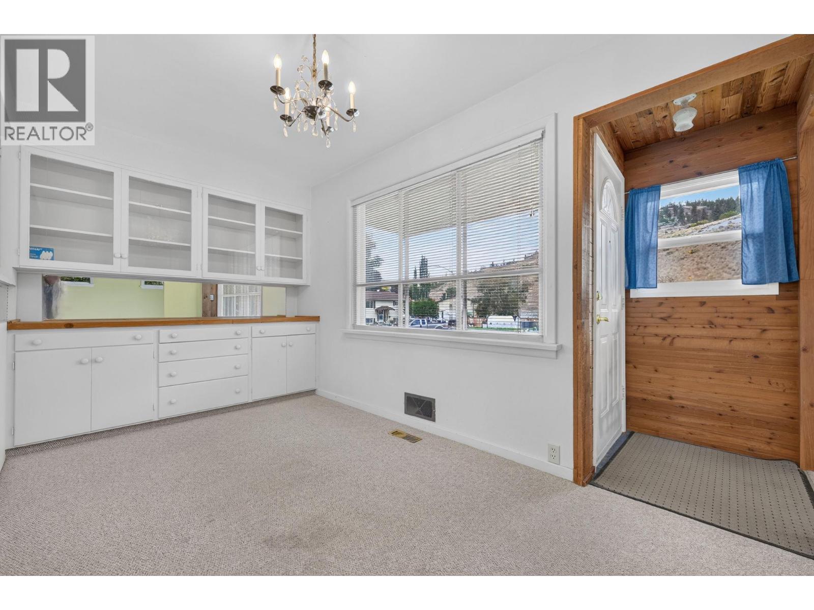 879 Trench Court, Kelowna, British Columbia  V1Y 8H3 - Photo 9 - 10402537