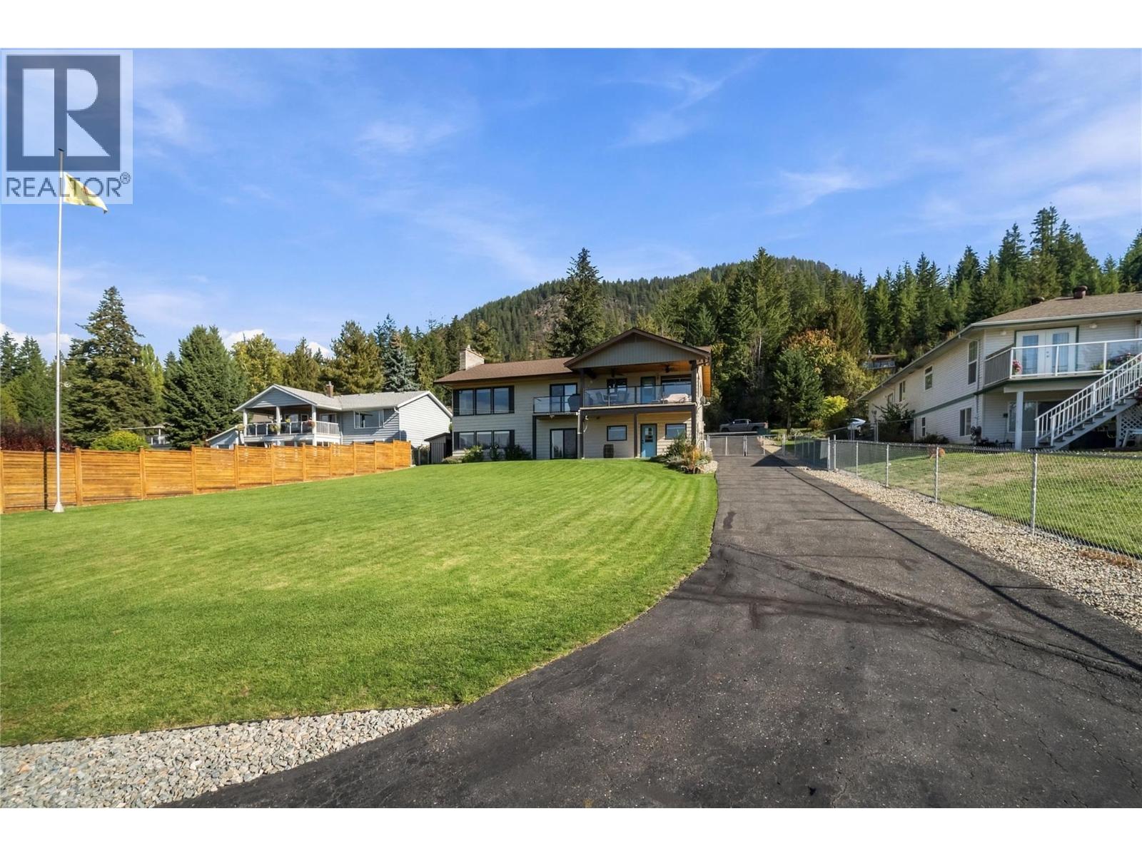 3331 Mcbride Road, Blind Bay, British Columbia  V0E 1H1 - Photo 72 - 10404312