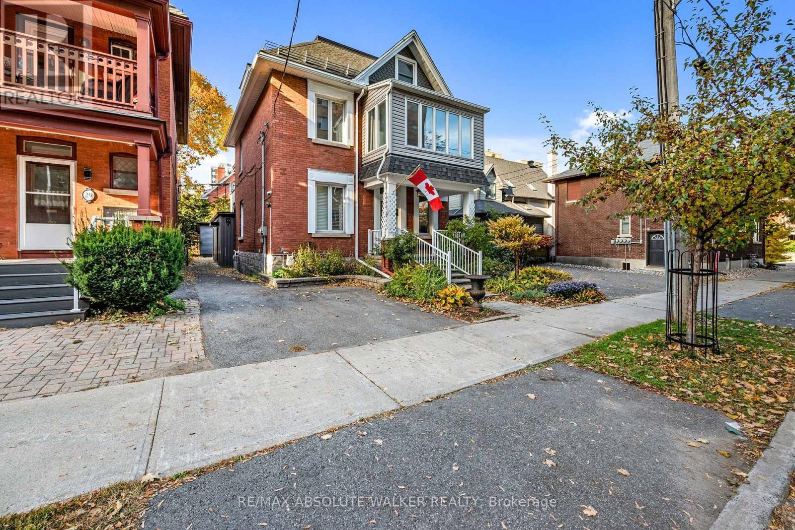 27 Argyle Avenue, Ottawa, Ontario  K2P 1B3 - Photo 2 - X14126514