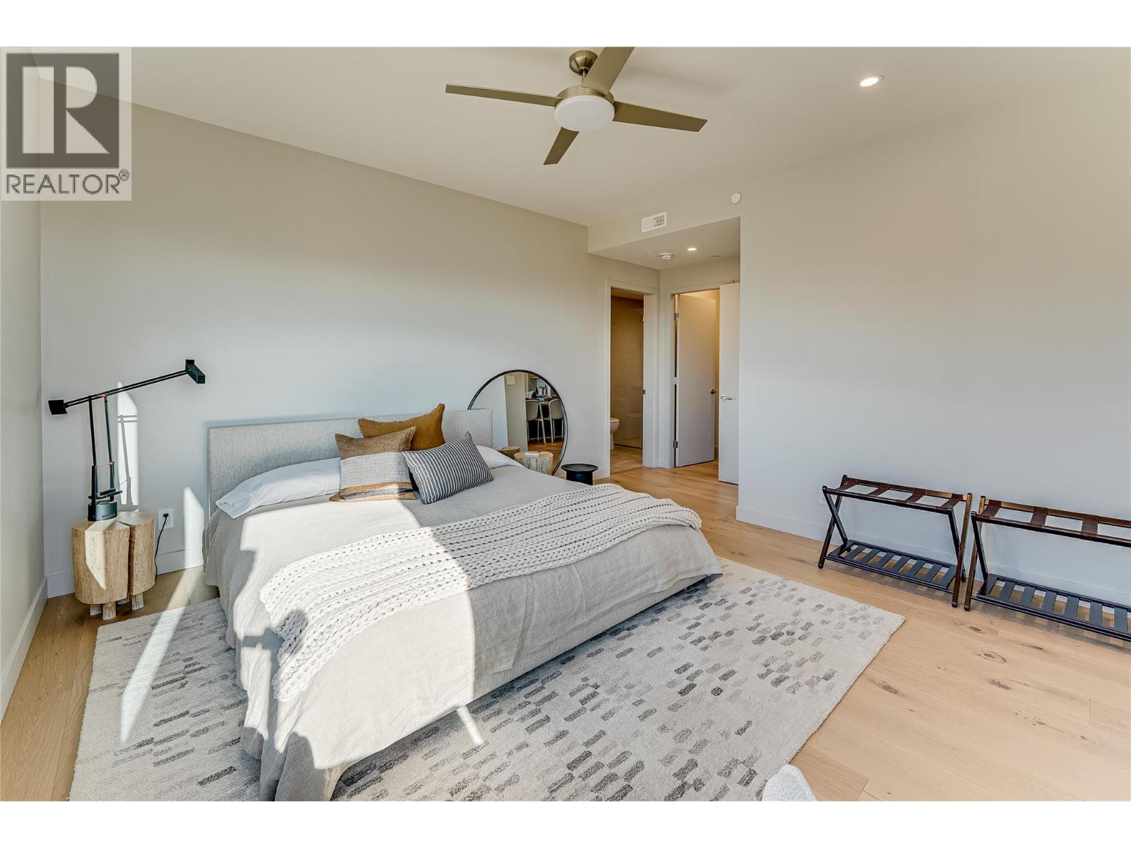 200 Valerian Lane