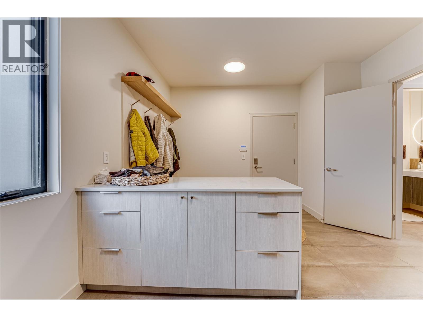 200 Valerian Lane