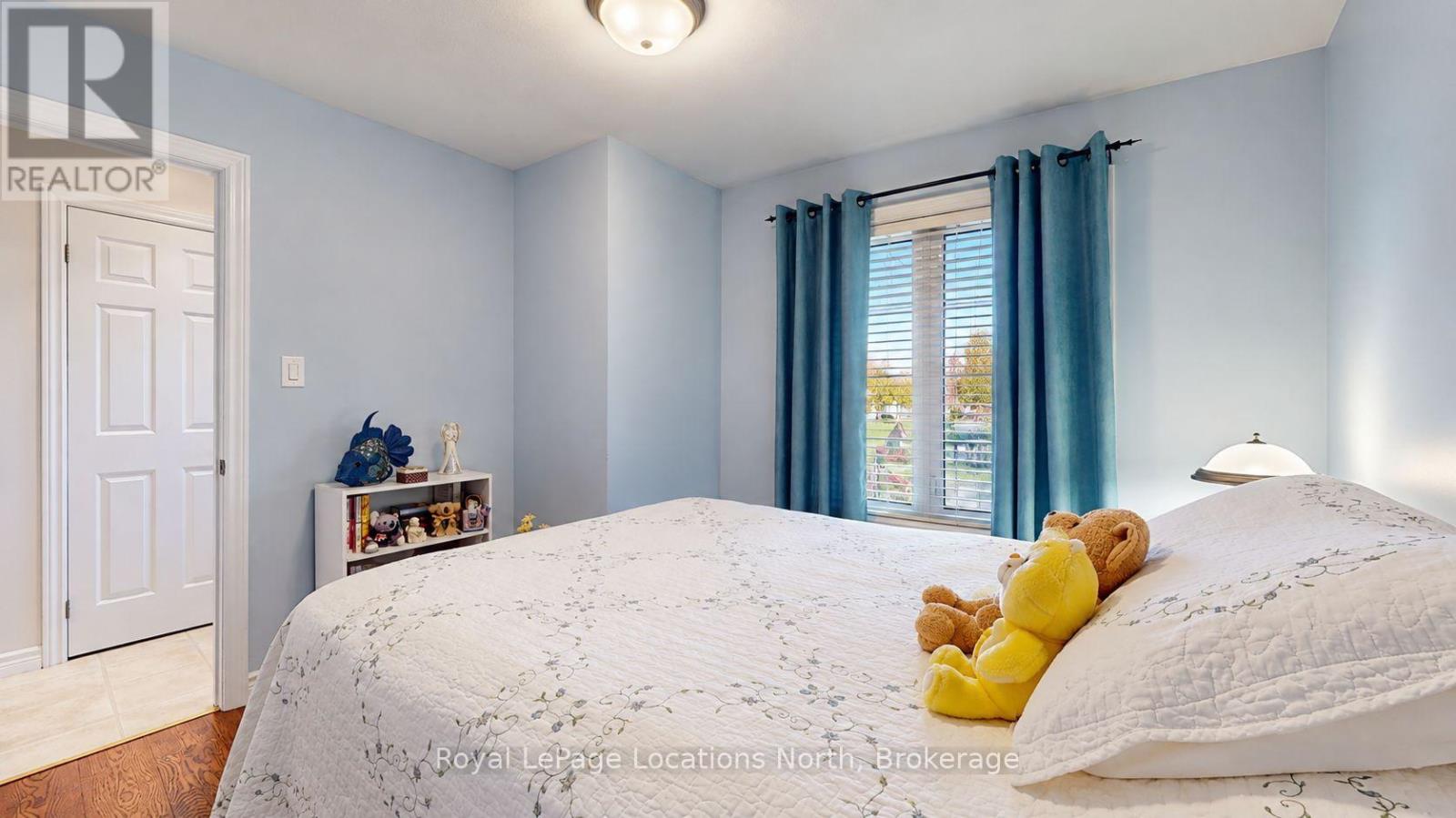 19 Meadow Lane, Wasaga Beach, Ontario  L9Z 0A2 - Photo 10 - S14126492