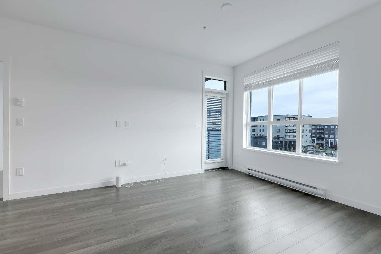 427 15738 85 AVENUE