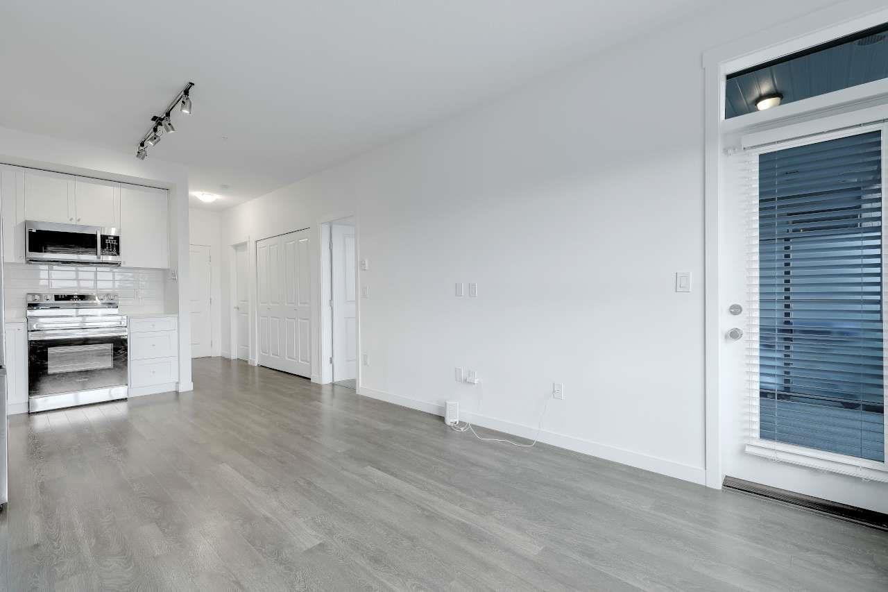427 15738 85 AVENUE