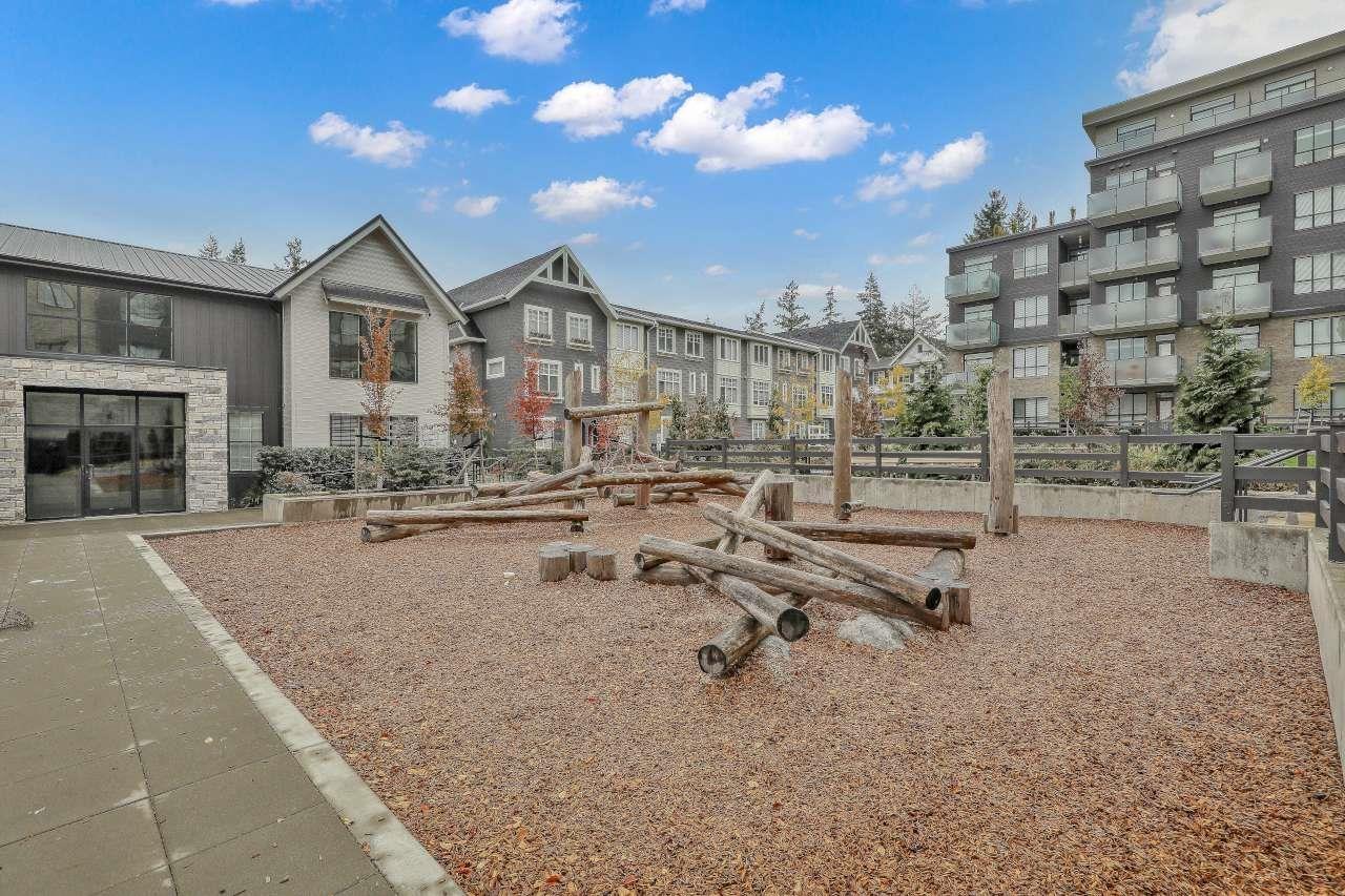 427 15738 85 AVENUE