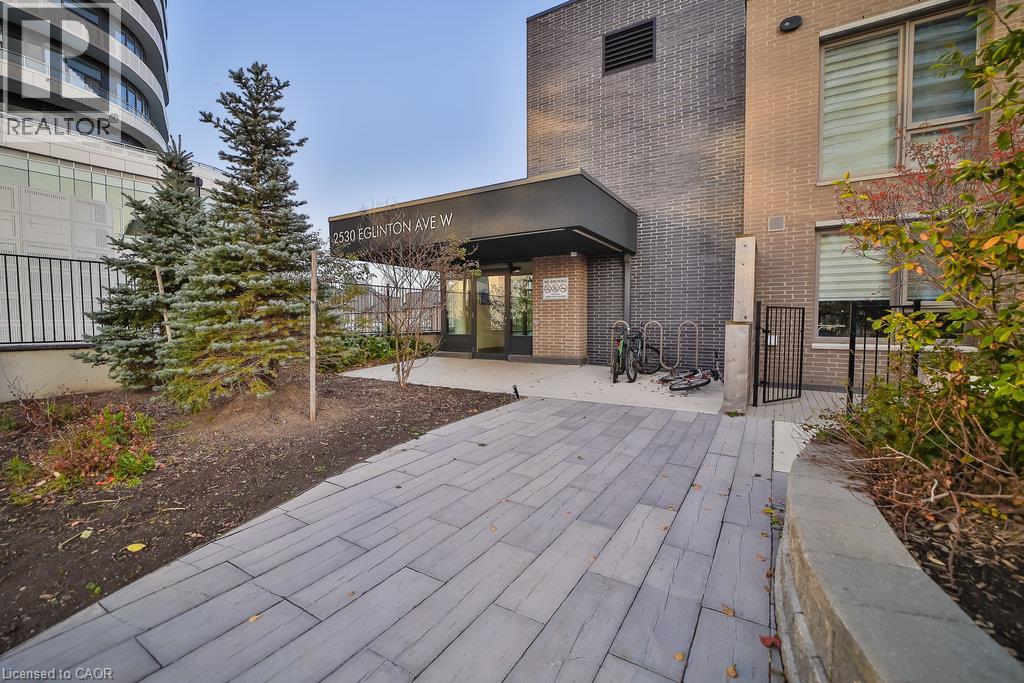 2530 EGLINTON Avenue W Unit# 102, Mississauga, Ontario