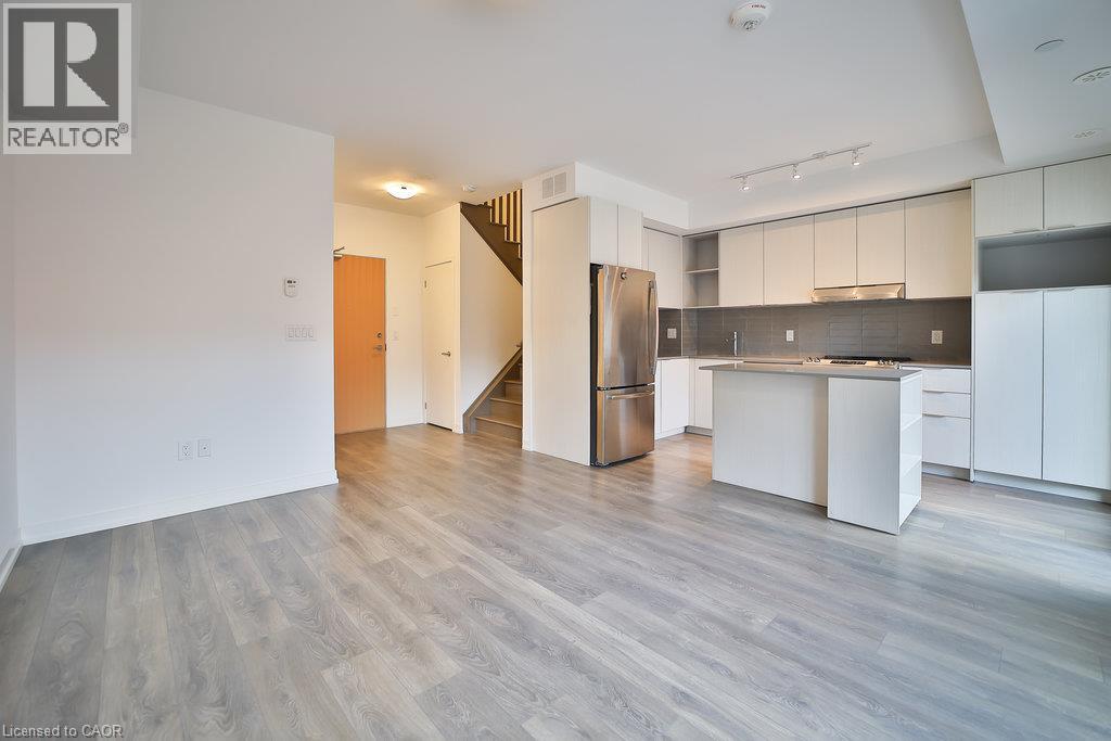 2530 Eglinton Avenue W Unit# 102, Mississauga, Ontario  L5M 0Z5 - Photo 4 - 40873783