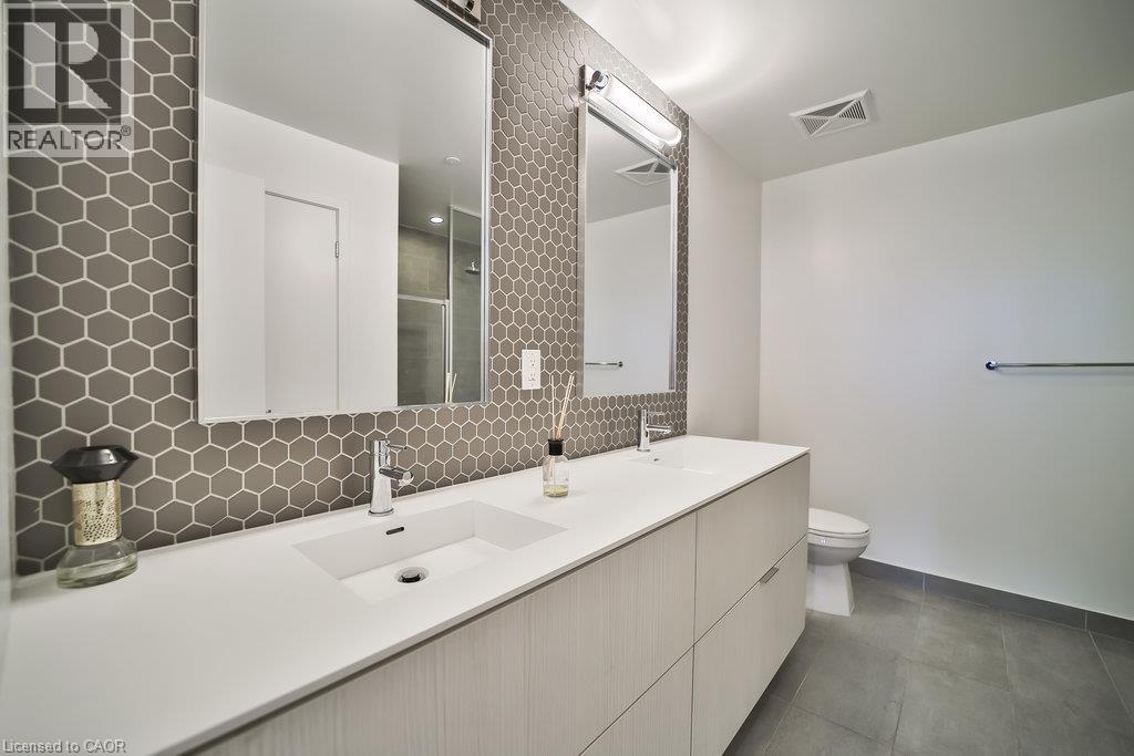 2530 Eglinton Avenue W Unit# 102, Mississauga, Ontario  L5M 0Z5 - Photo 13 - 40873783