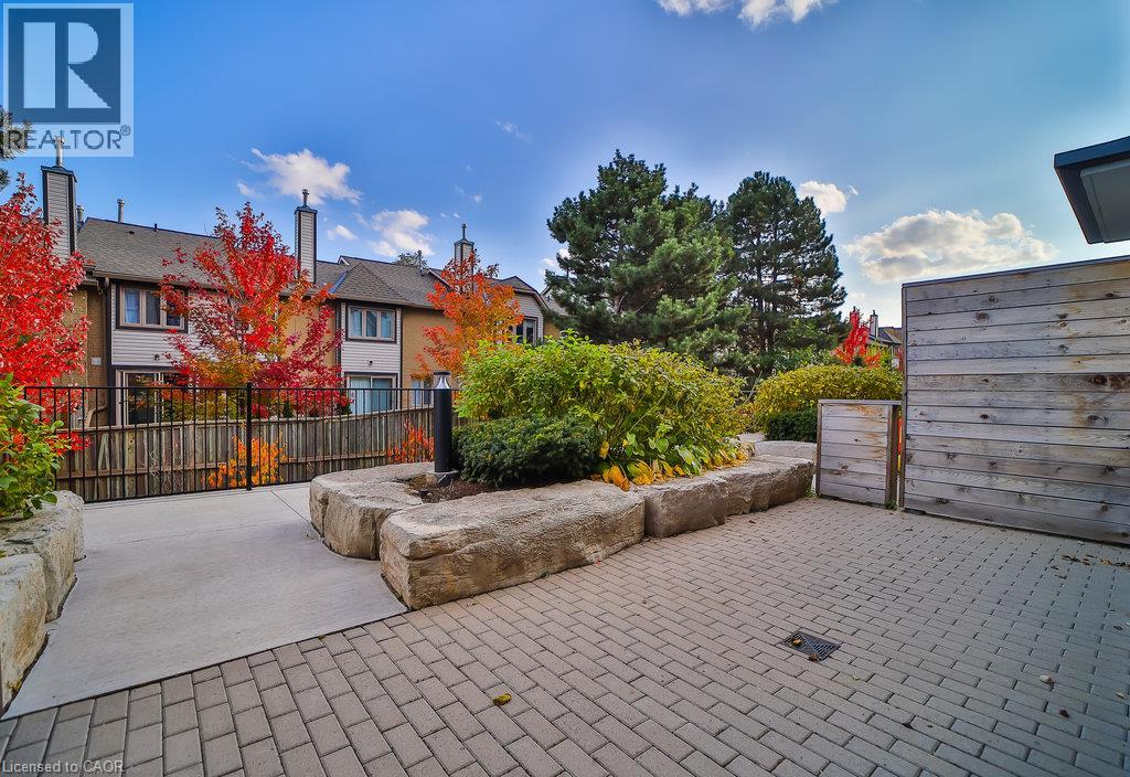 2530 Eglinton Avenue W Unit# 102, Mississauga, Ontario  L5M 0Z5 - Photo 24 - 40873783