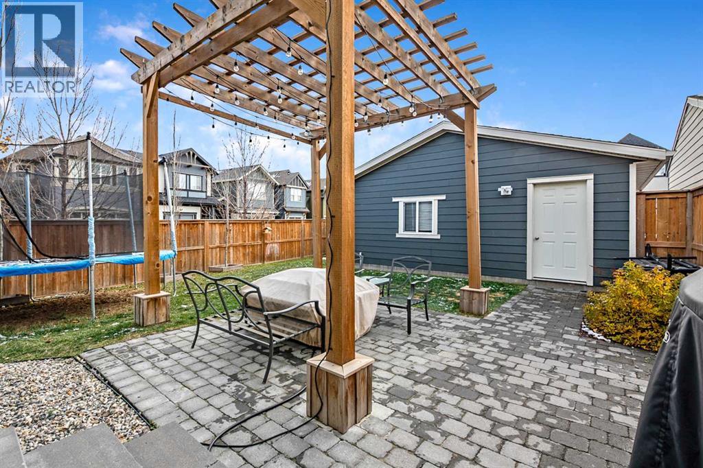 112 Masters Heights SE