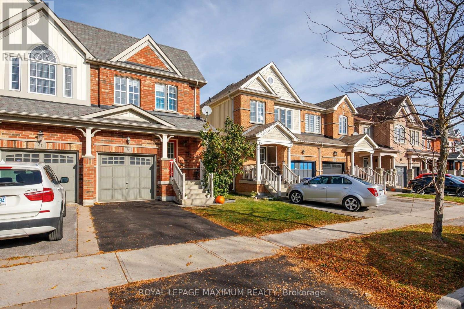 36 Acorn Lane, Bradford West Gwillimbury (Bradford), Ontario  L3Z 0H6 - Photo 2 - N14126500
