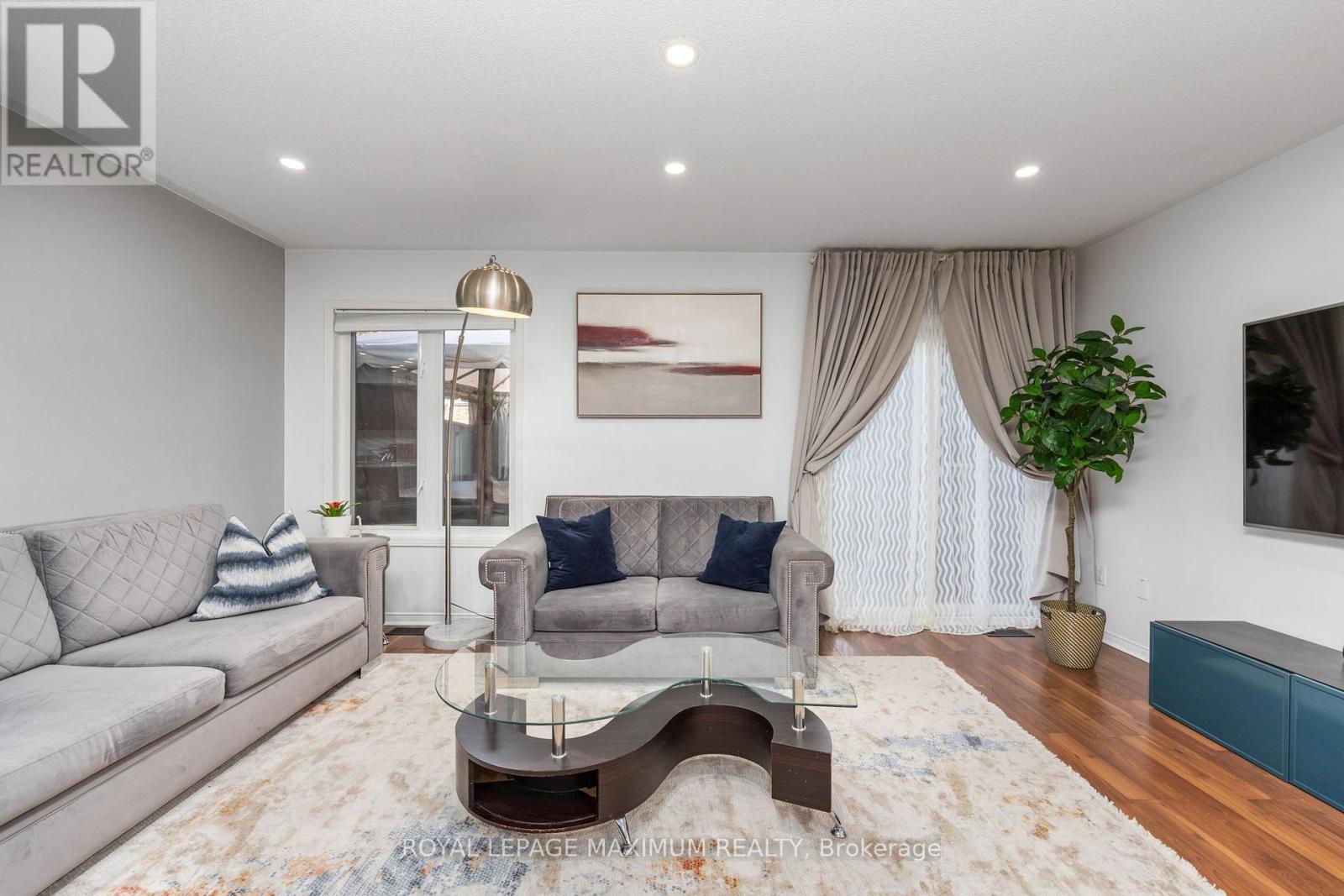 36 Acorn Lane, Bradford West Gwillimbury (Bradford), Ontario  L3Z 0H6 - Photo 6 - N14126500