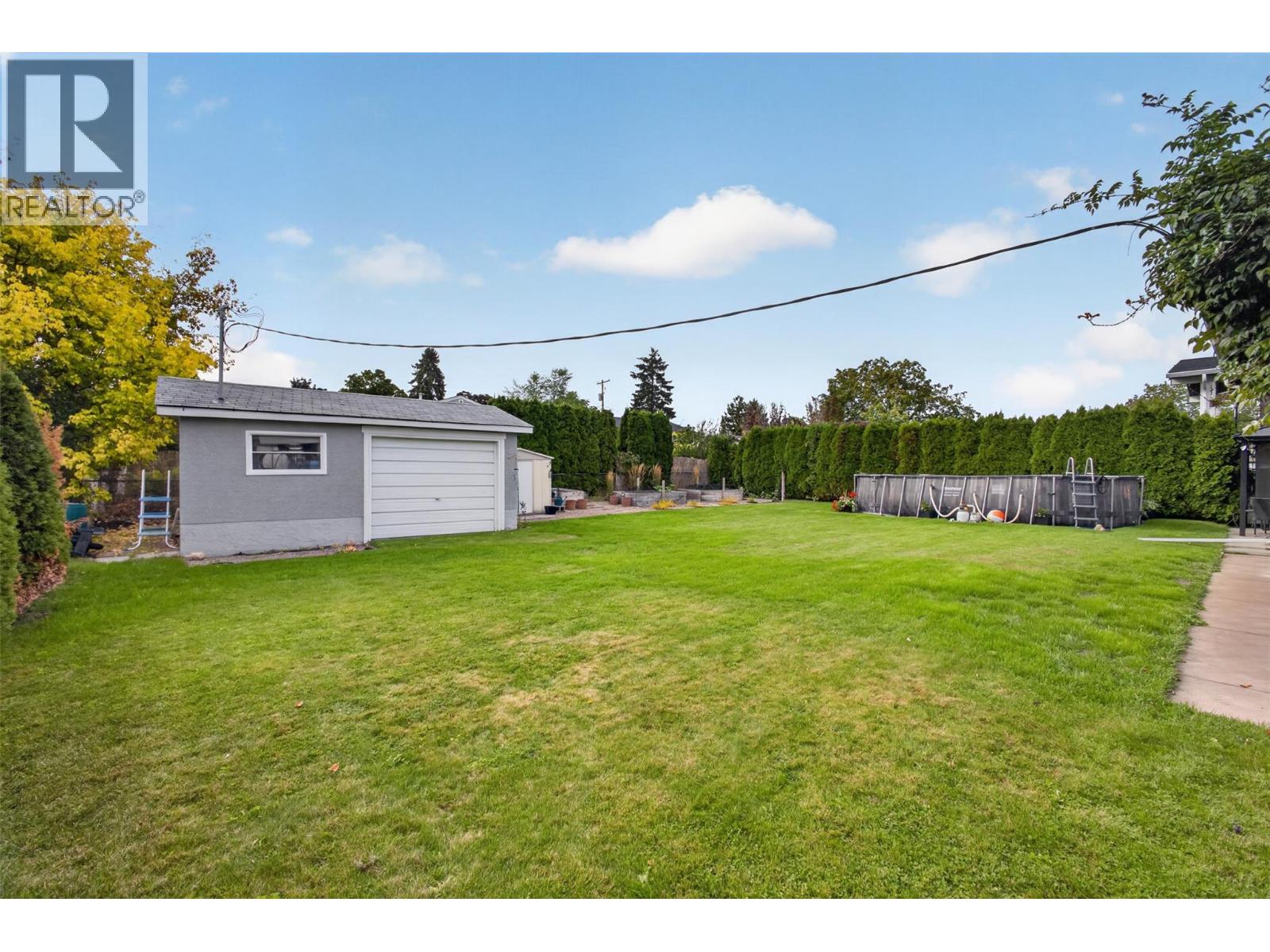 175 Venus Road, Kelowna, British Columbia  V1X 1H6 - Photo 2 - 10401793