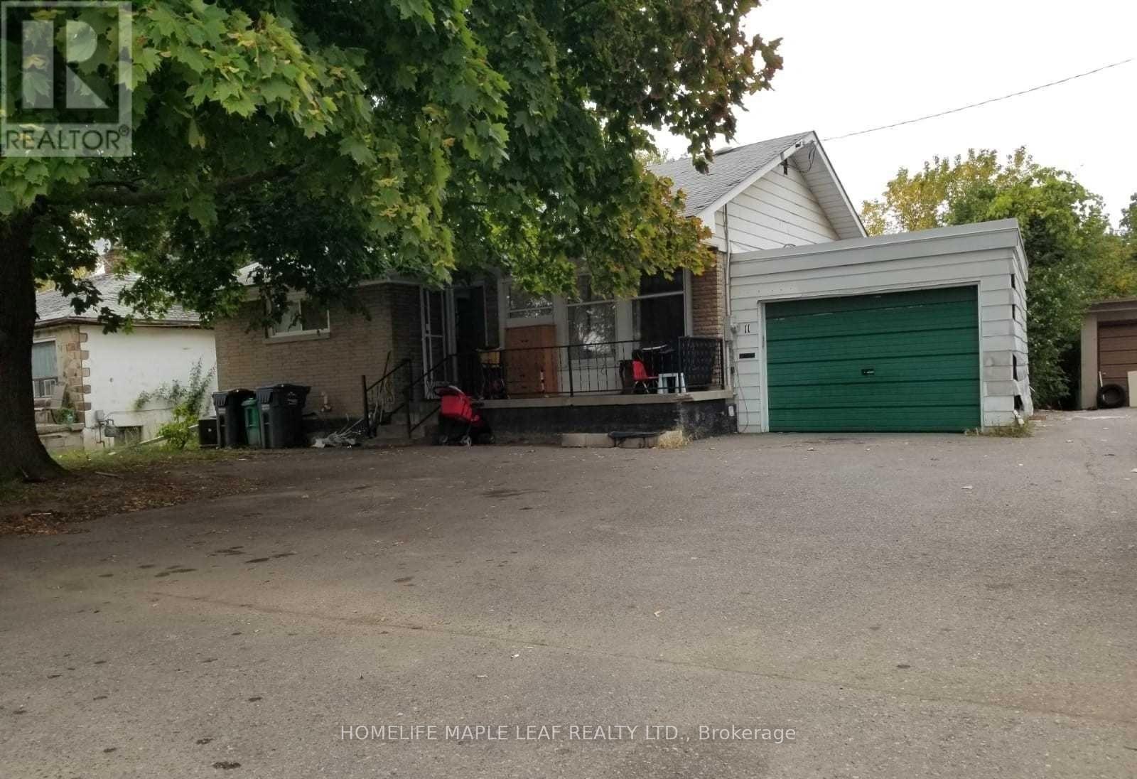 11 MCLAUGHLIN ROAD N, Brampton, Ontario