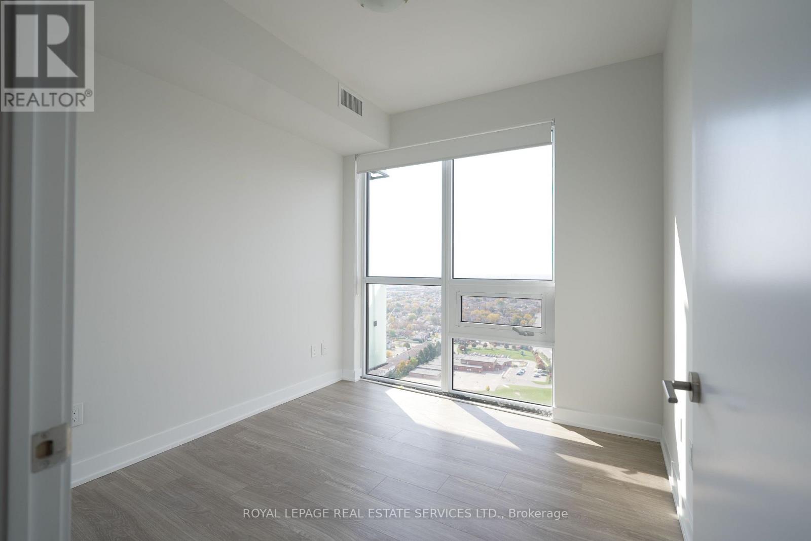 3401 - 4130 Parkside Village Drive, Mississauga, Ontario  L5B 0L7 - Photo 7 - W14126488