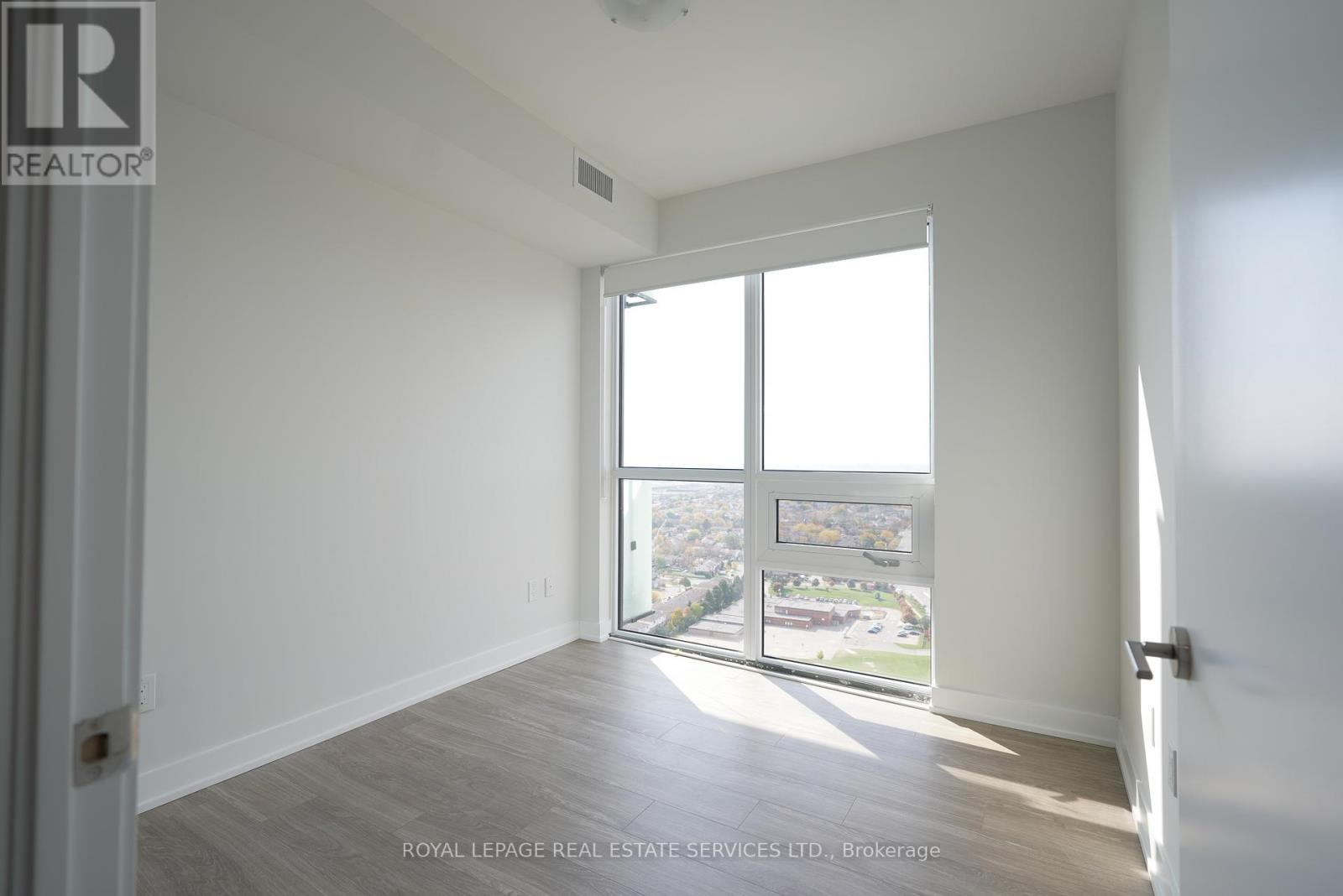 3401 - 4130 Parkside Village Drive, Mississauga, Ontario  L5B 0L7 - Photo 9 - W14126488