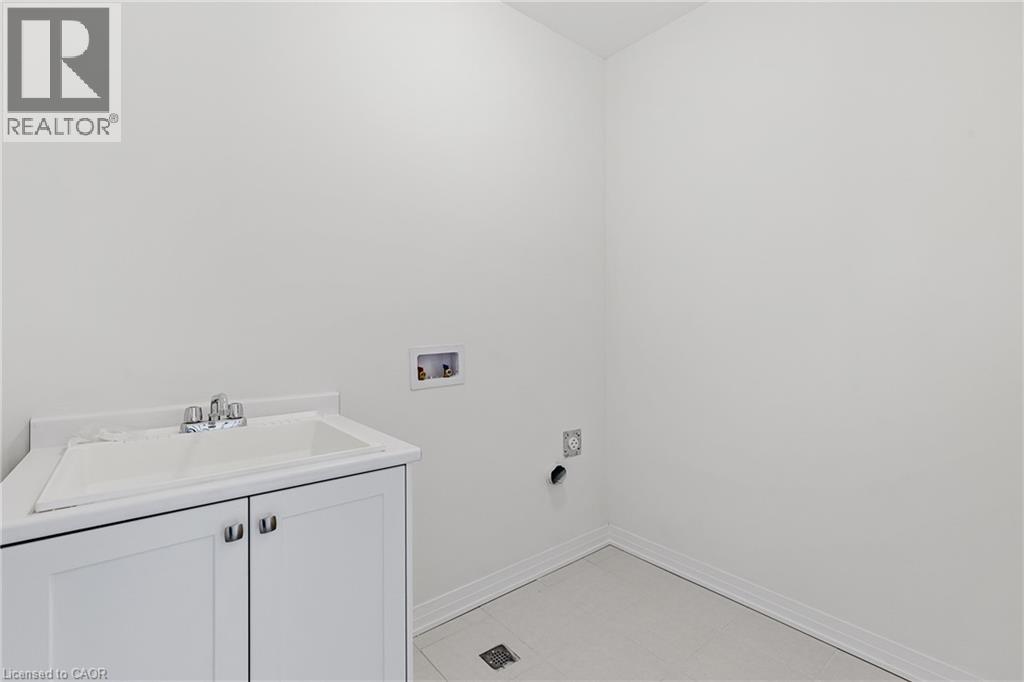 7 Blain Drive, Binbrook, Ontario  L0R 1C0 - Photo 19 - 40871317