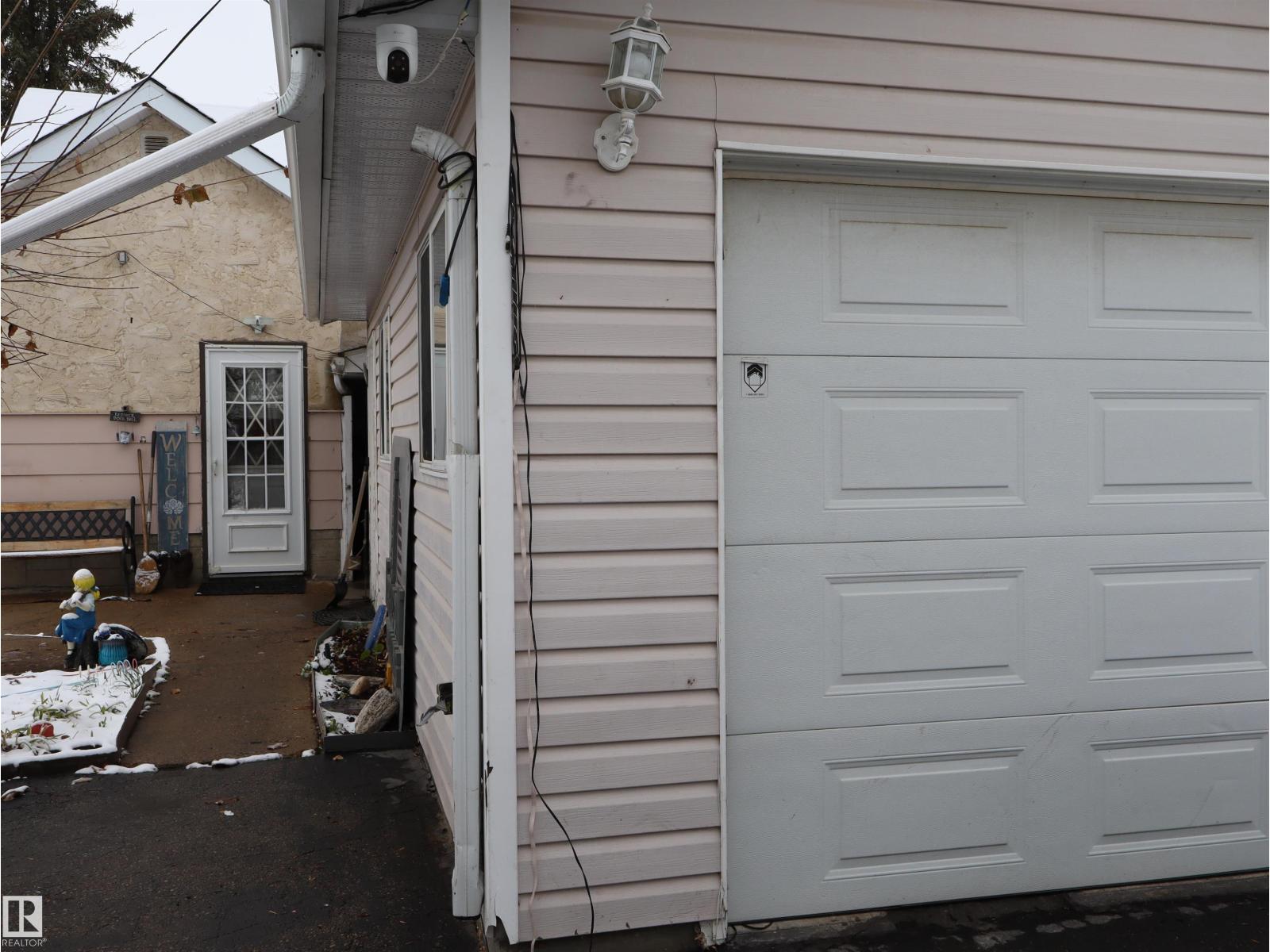5129 51 St, Barrhead, Alberta  T7N 1A1 - Photo 6 - E4514596