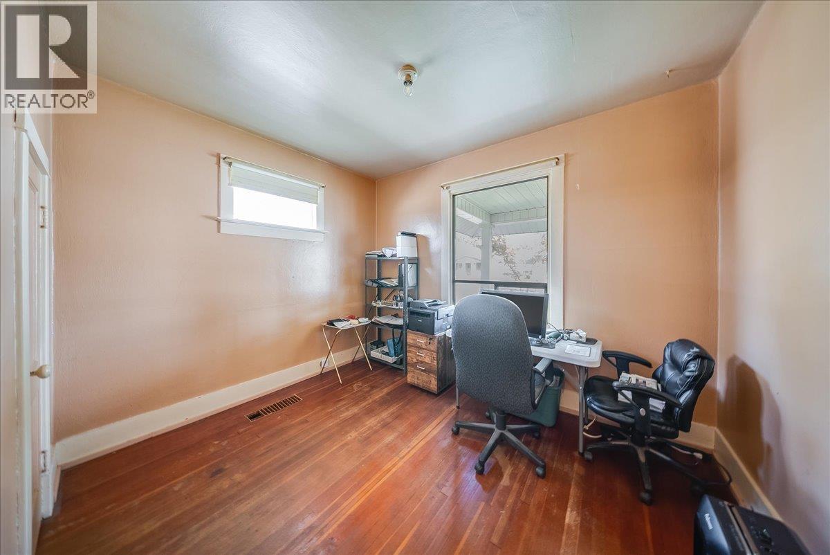1396 Second Avenue, Trail, British Columbia  V1R 1L9 - Photo 19 - 10403162
