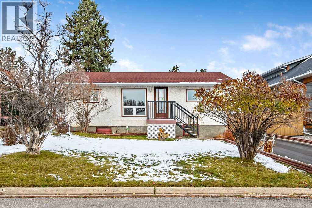 210 Edgar Avenue NW, Diamond Valley, Alberta