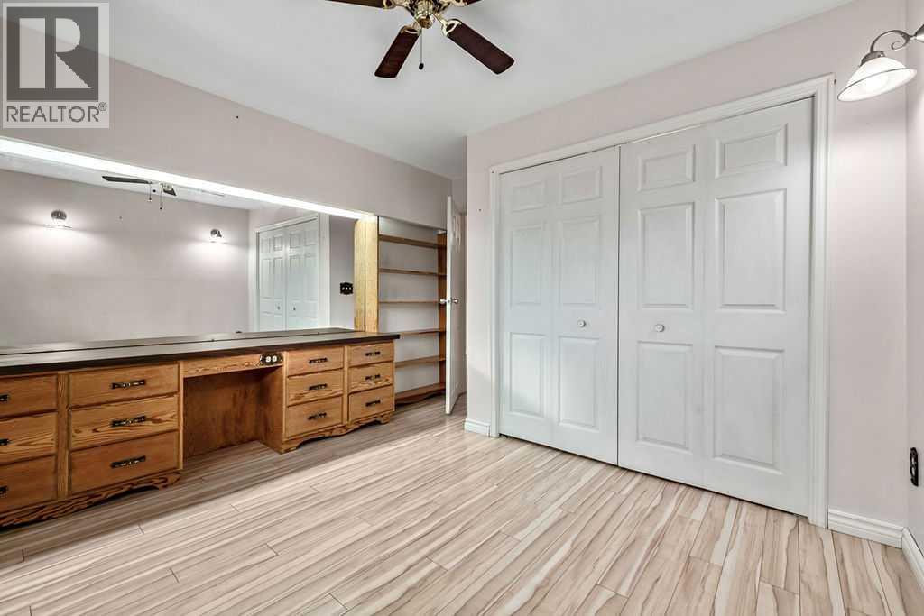 210 Edgar Avenue NW, Diamond Valley, Alberta  T0L 2A0 - Photo 12 - A2354584