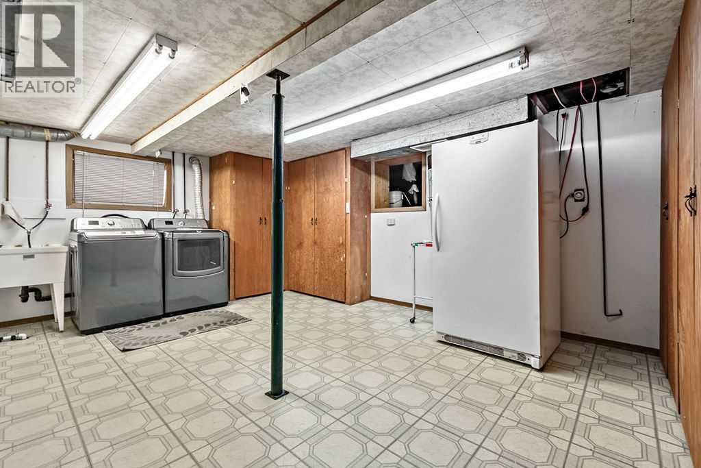 210 Edgar Avenue NW, Diamond Valley, Alberta  T0L 2A0 - Photo 19 - A2354584