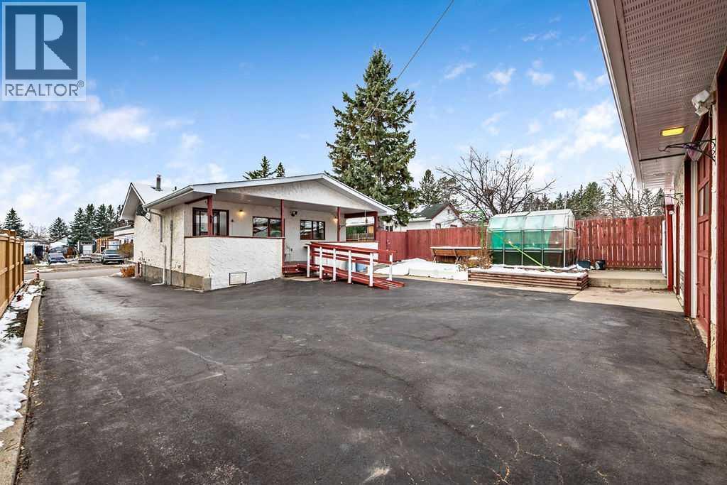 210 Edgar Avenue NW, Diamond Valley, Alberta  T0L 2A0 - Photo 23 - A2354584