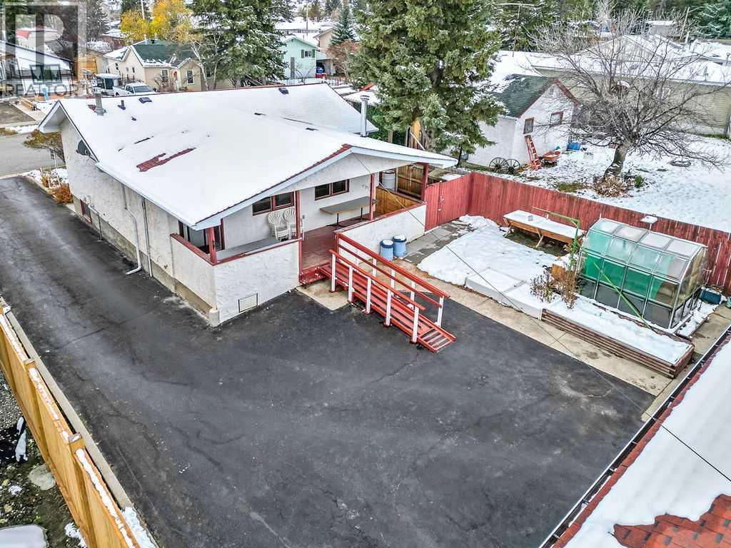 210 Edgar Avenue NW, Diamond Valley, Alberta  T0L 2A0 - Photo 35 - A2354584