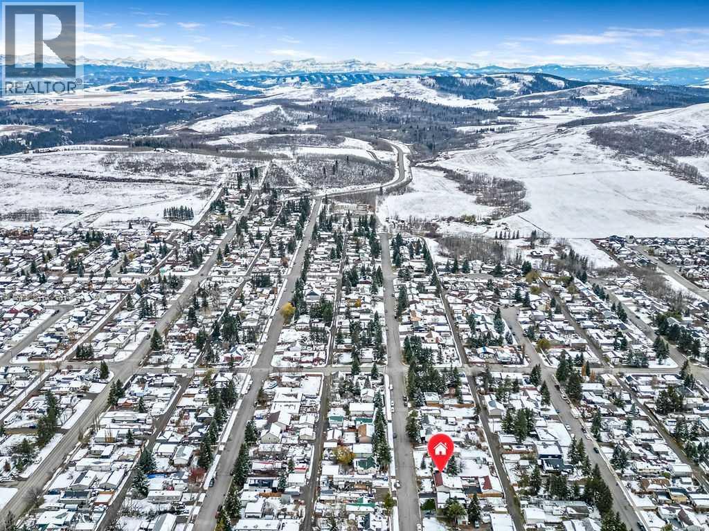 210 Edgar Avenue NW, Diamond Valley, Alberta  T0L 2A0 - Photo 40 - A2354584