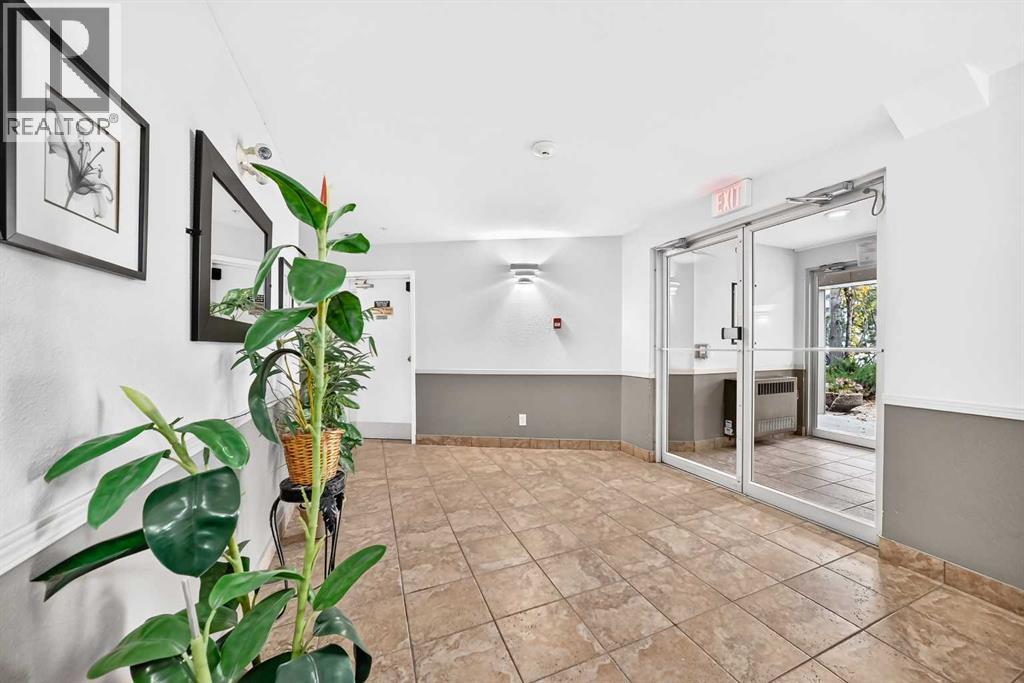 106, 4000 Somervale Court SW