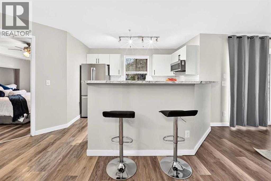 106, 4000 Somervale Court SW