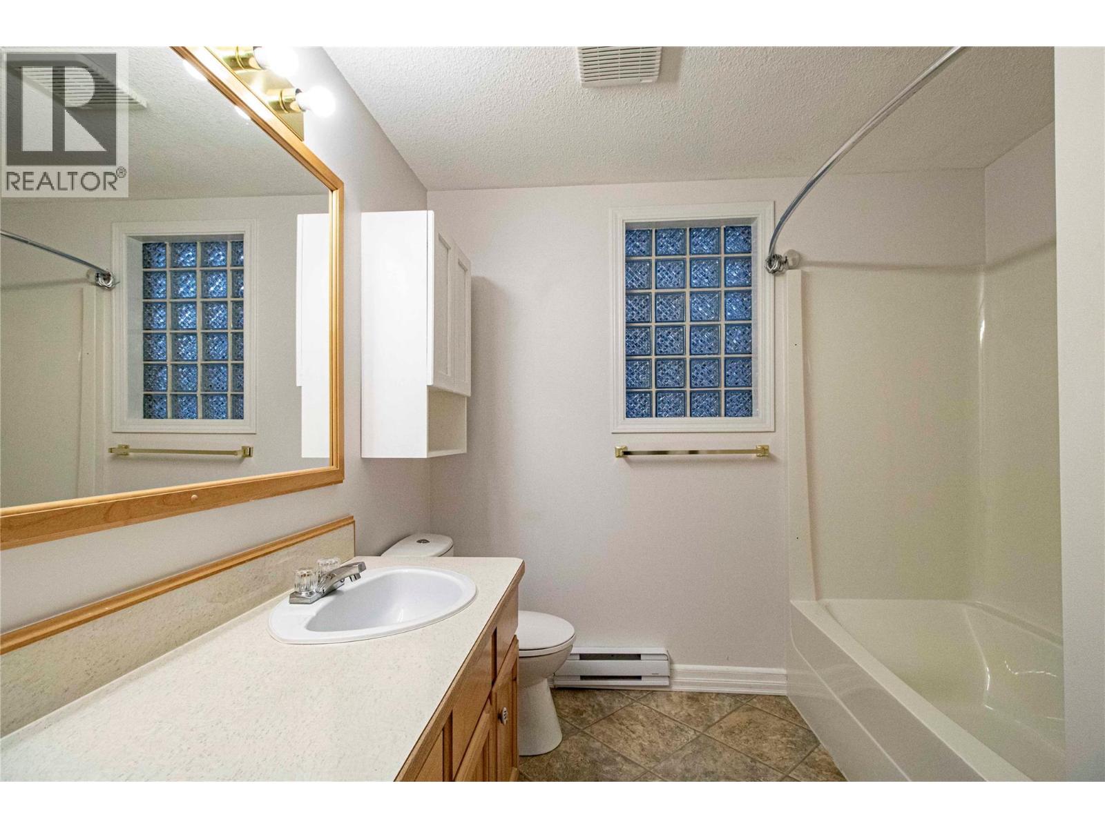 62 Dauphin Avenue Unit# 103, Penticton, British Columbia  V2A 6V8 - Photo 17 - 10403750
