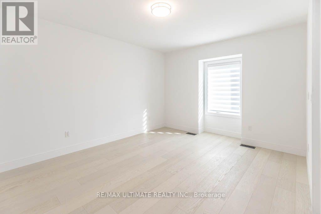 33 Flindon Road, Toronto, Ontario  M6M 1J1 - Photo 27 - W14125560