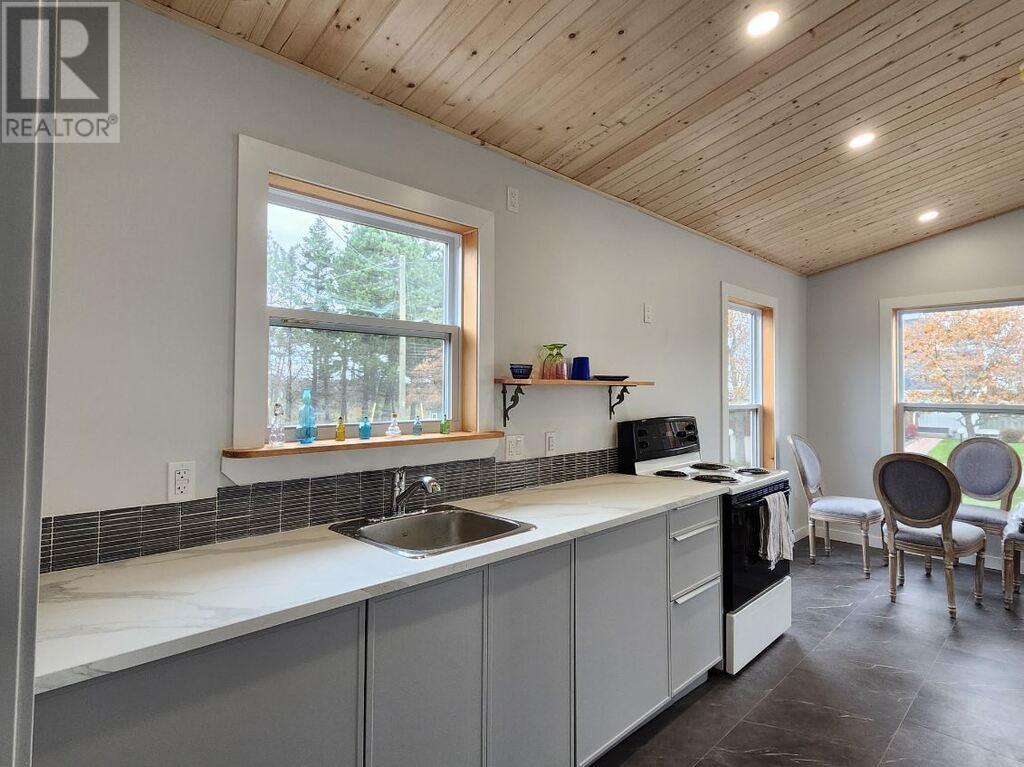 452 Rte 2, Souris West, Prince Edward Island  C0A 2B0 - Photo 9 - 202626863