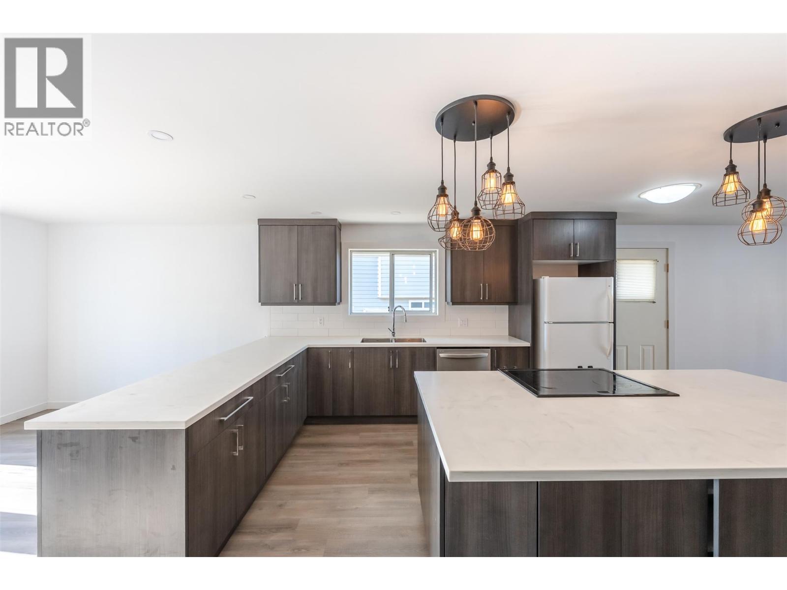 193 Greenwood Drive, Penticton, British Columbia  V2A 7P9 - Photo 11 - 10404662