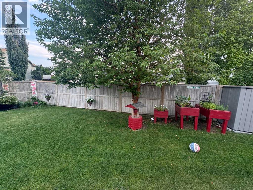88 Copperstone Gardens SE