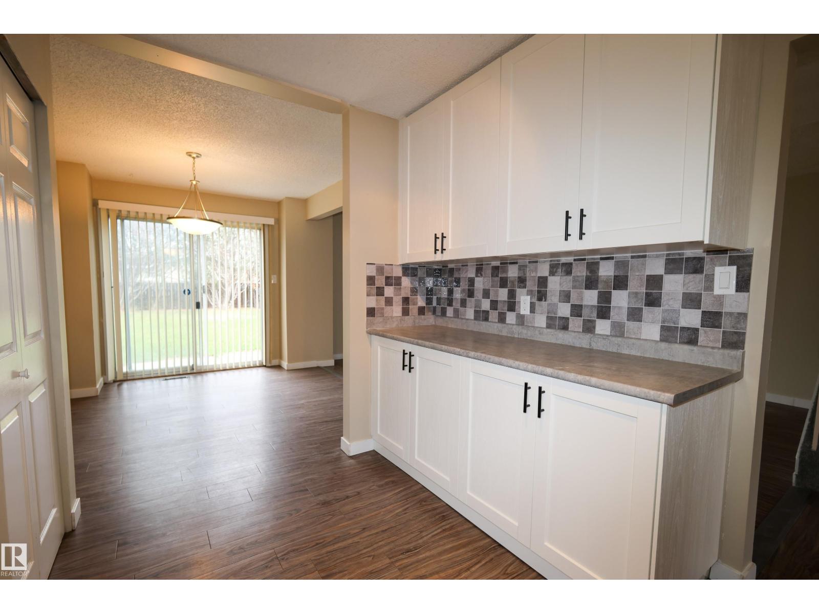 709 Grandin Dr, Morinville, Alberta  T8R 1P0 - Photo 4 - E4514599