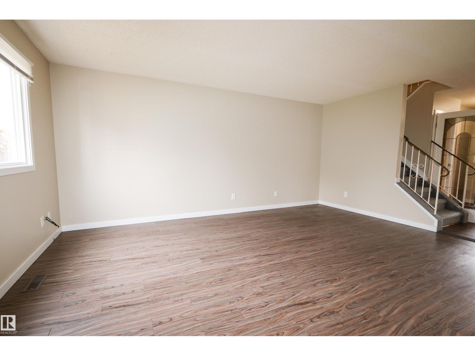 709 Grandin Dr, Morinville, Alberta  T8R 1P0 - Photo 7 - E4514599