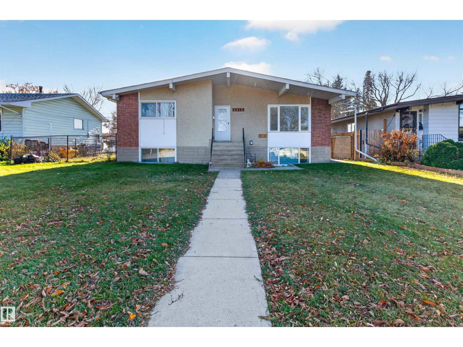 6815 101 AV NW, Edmonton, Alberta