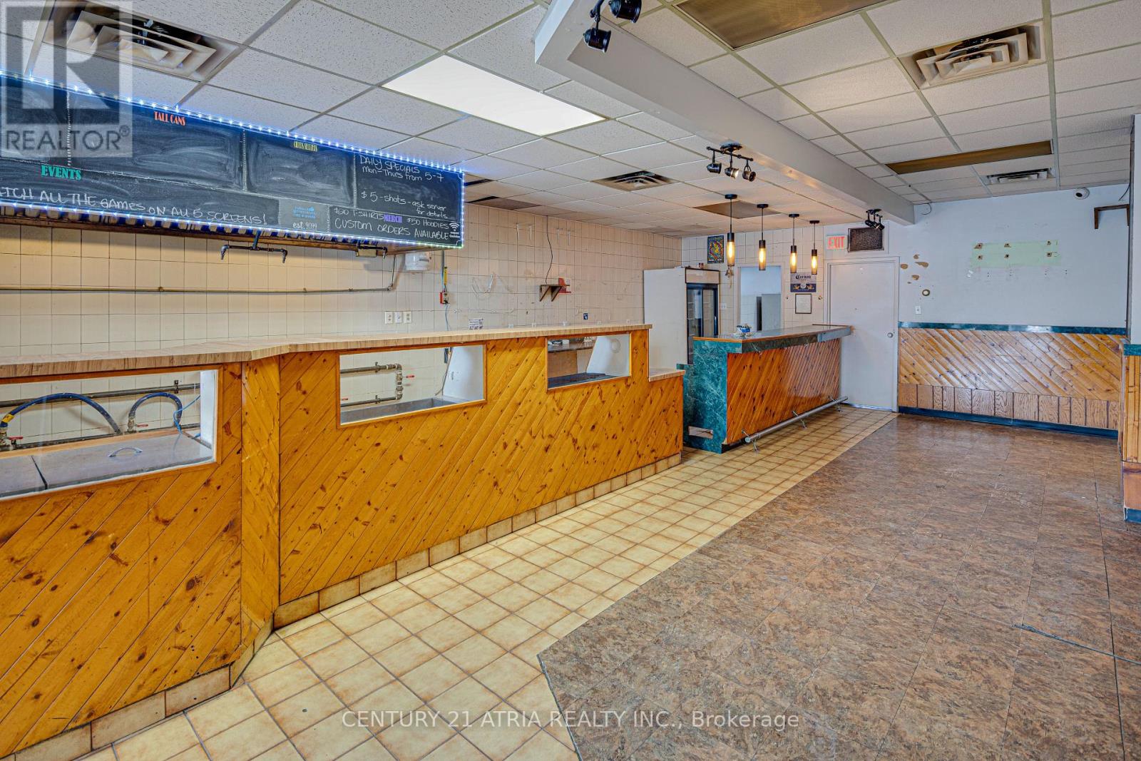 Unknown Address, ,    - Photo 1 - E14126560