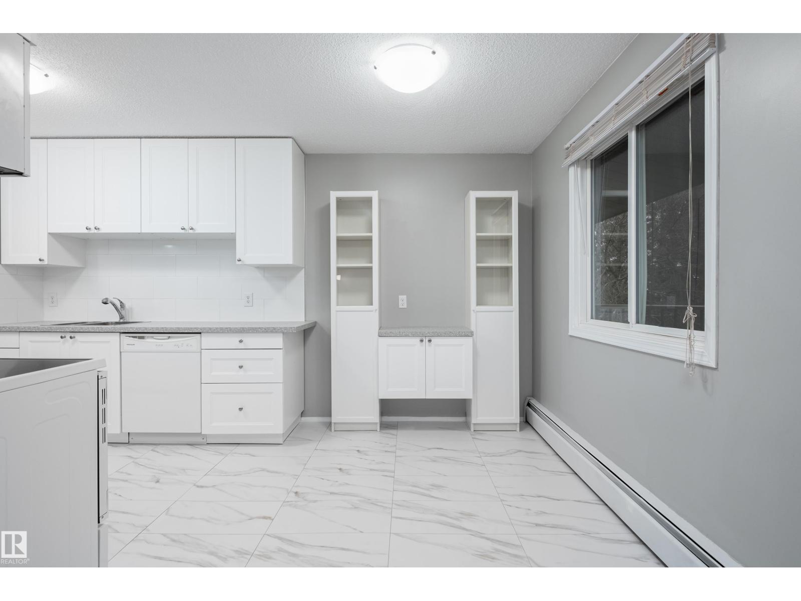 #202b 237 Woodvale Rd W NW, Edmonton, Alberta  T6L 1E5 - Photo 8 - E4514603