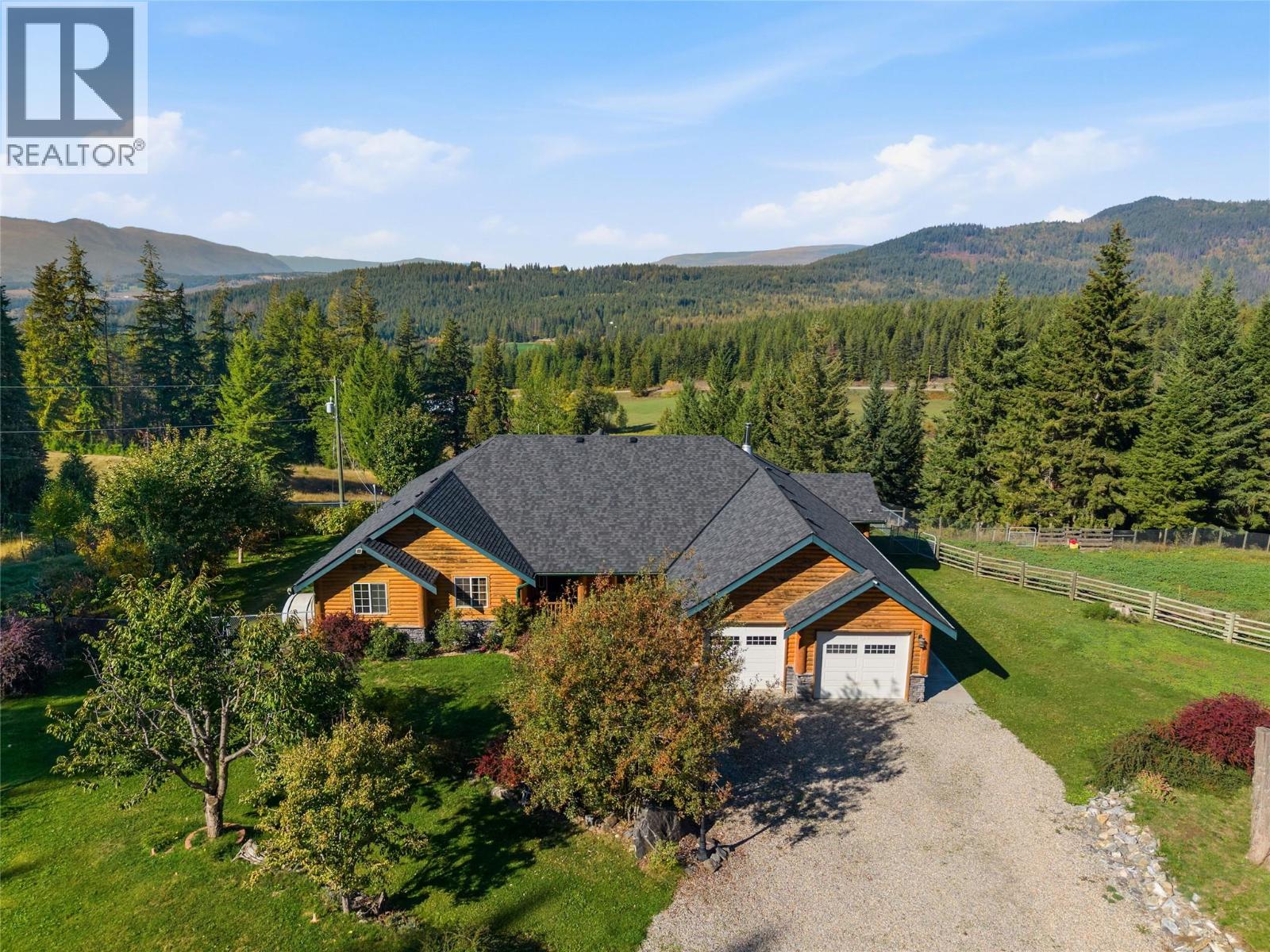2321 Salo Road, Sorrento, British Columbia  V0E 2W1 - Photo 3 - 10404255