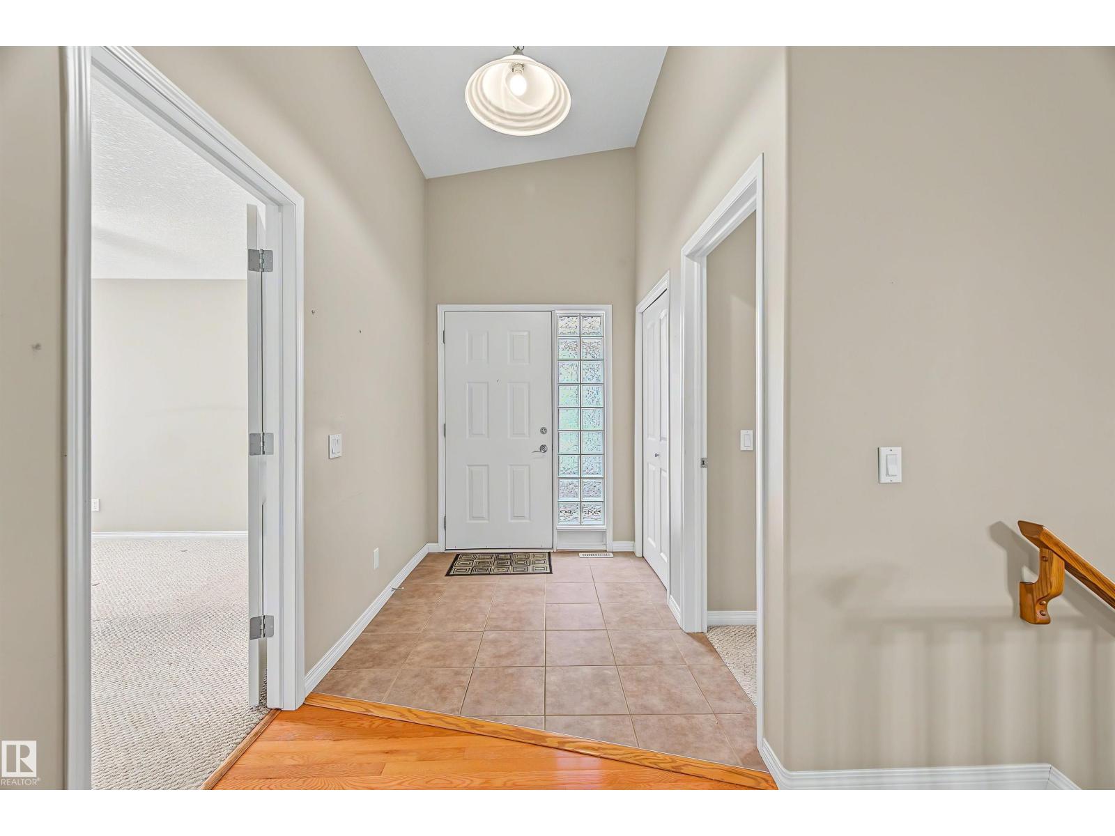 #6 2031 Brennan Cr Nw, Edmonton, Alberta  T5T 0W3 - Photo 4 - E4512598